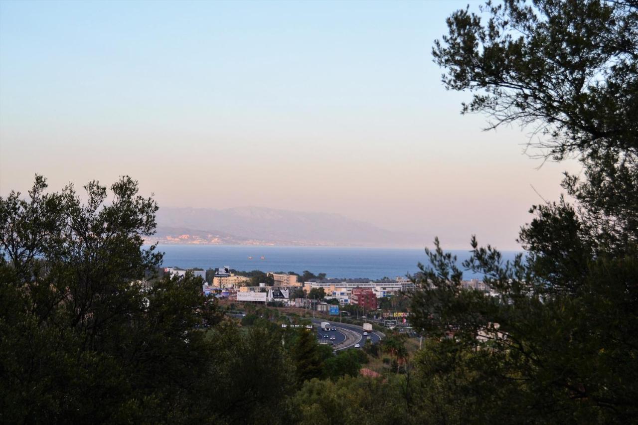 Suite Estudio Montana Torremolinos Esterno foto